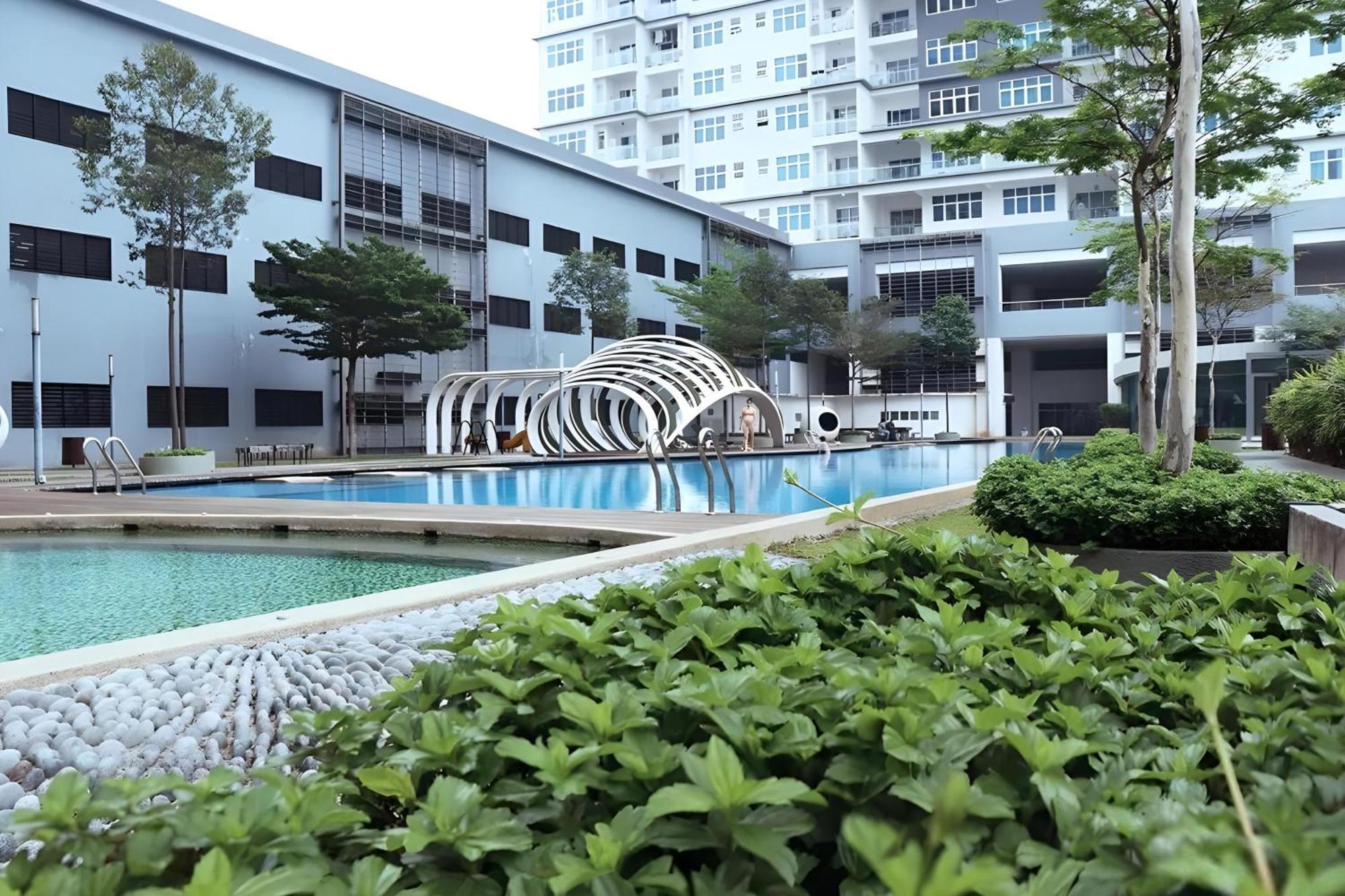 Le Thompson - Puchong Center Ioi Mall المظهر الخارجي الصورة
